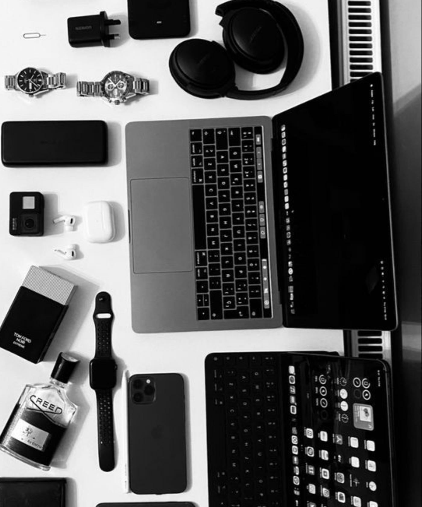 MOBILE & ELECTRONICS
